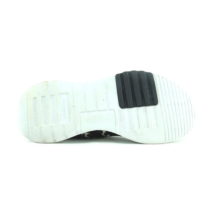 ADIDAS  RACER TR21