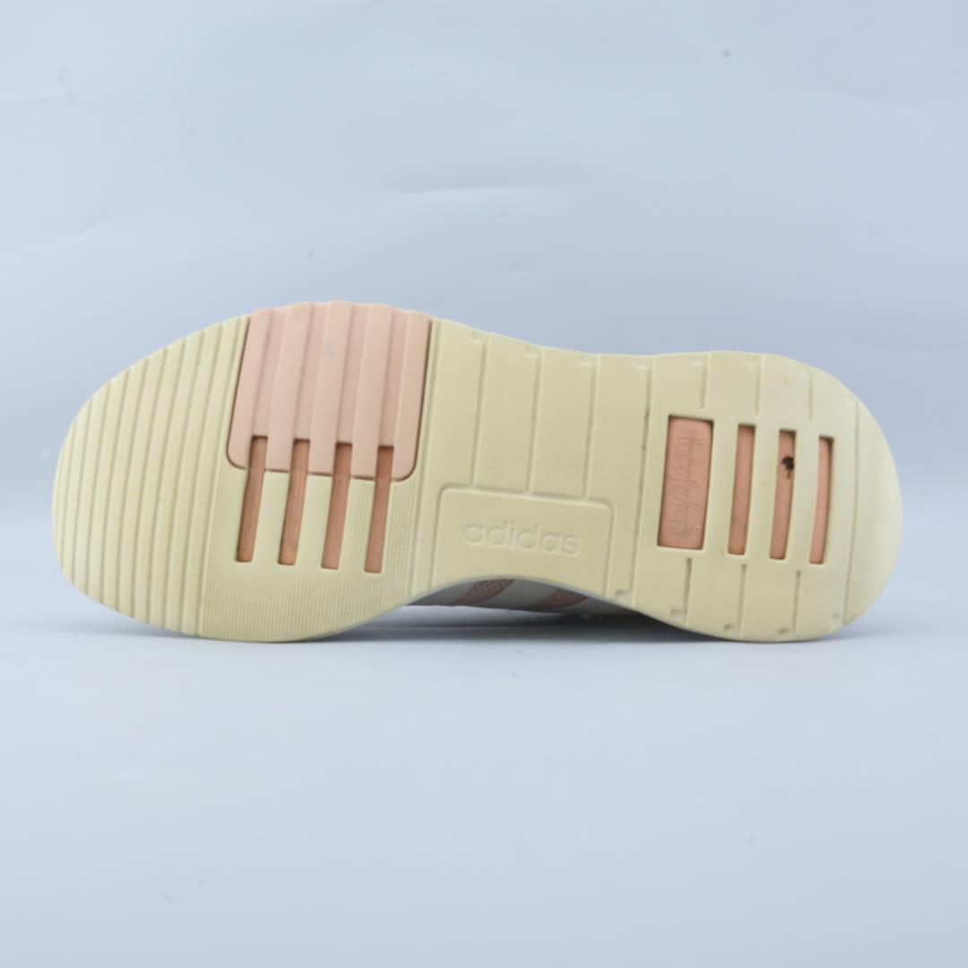 ADIDAS  RACER TR21