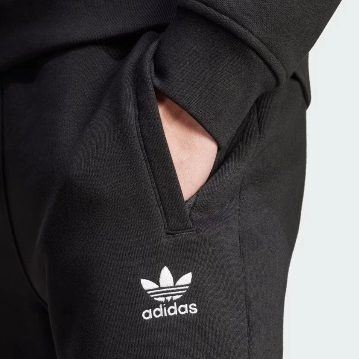 adidas Trefoil Essentials Pants Black