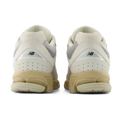 New Balance 2002R Linen Rain Cloud
