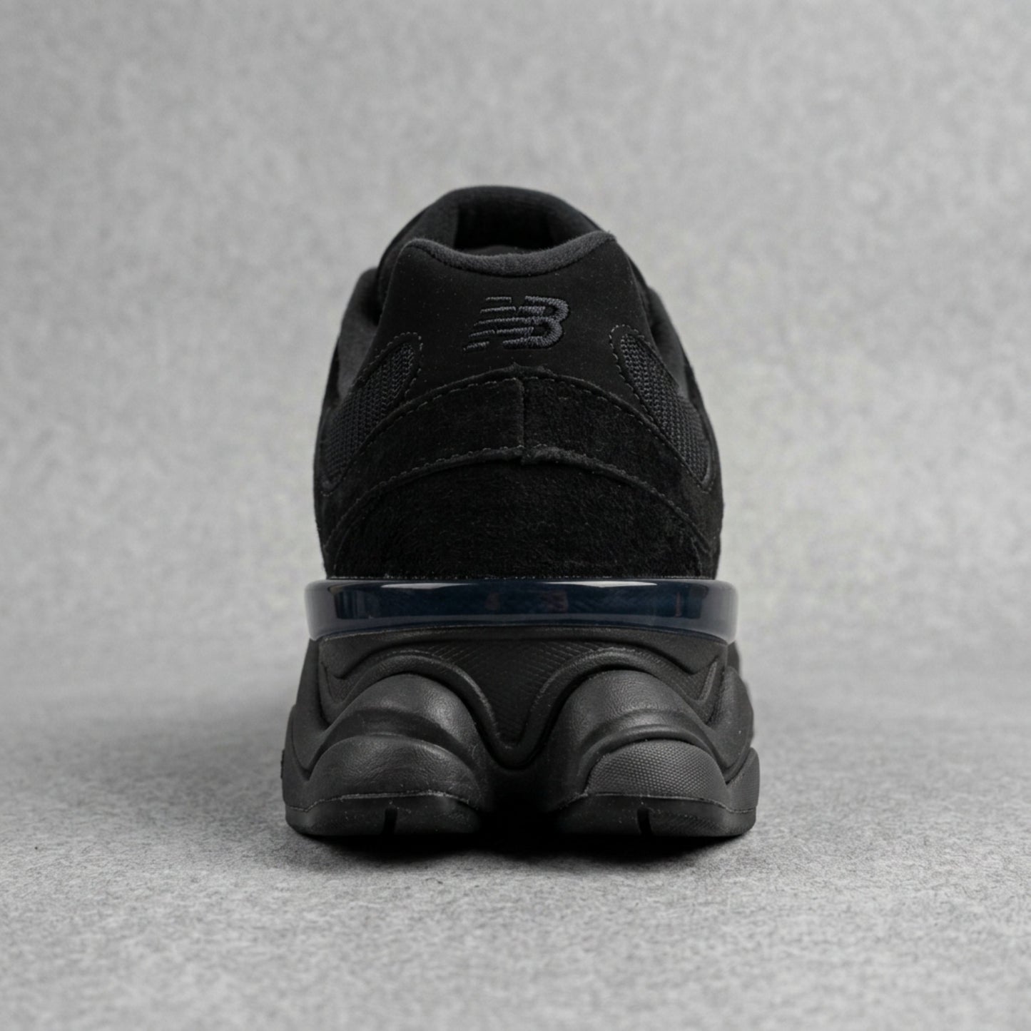 New Balance 9060 Triple Black